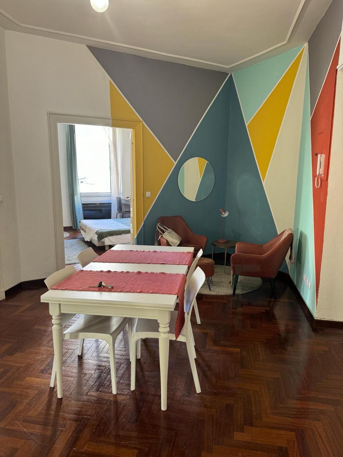 A Colorful Spot For La Dolce Vita โรม ภายนอก รูปภาพ
